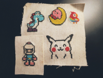 Bomberman, Blue Yoshi, Pikachu, Kirby, Bird